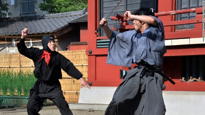 Japanese actor killed by prop samurai sword